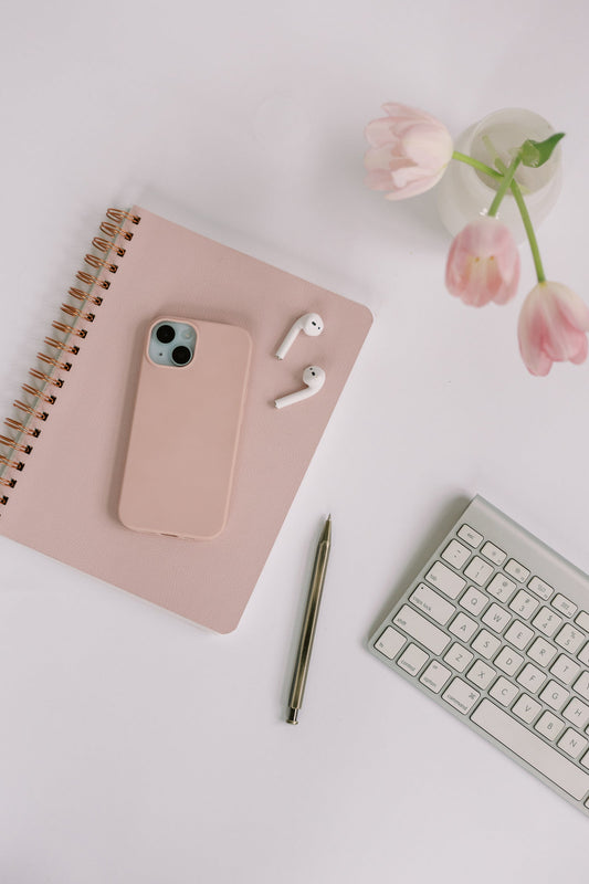 Build a design business that consistently makes $10,000 per month