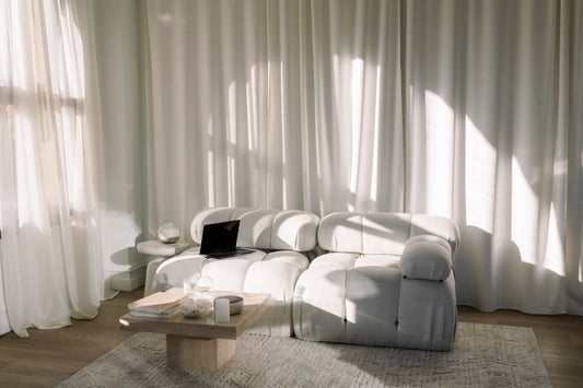 The viral story of the toy giraffe (and what it teaches designers about client experience)